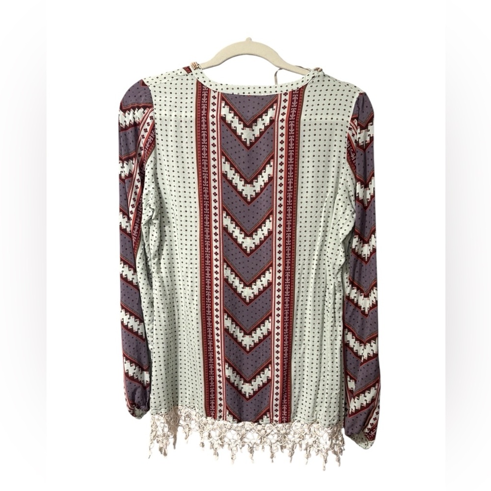 BKE Aztec Patterned Long Sleeve Top - Picture 4 of 7
